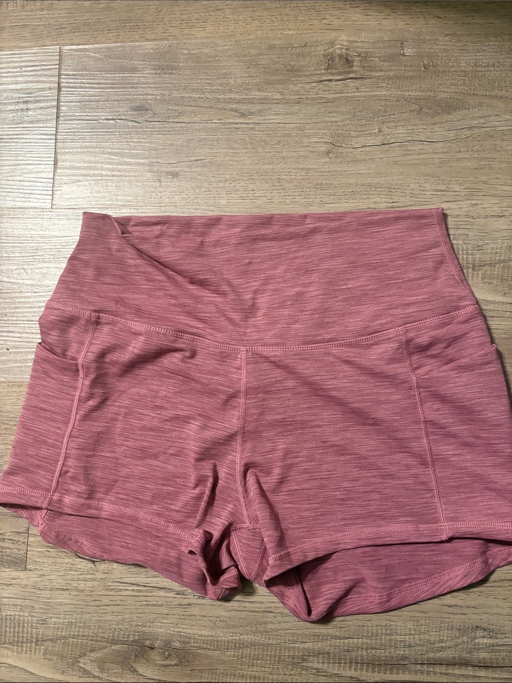 High-Waist Active Shorts in Mauve Pink